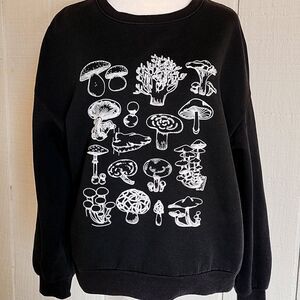 Mushroom Lovers Black Cropped Sweatshirt Forest Core Nature